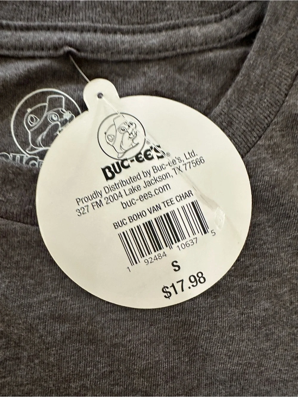 Buc-ee’s shirt women’s size small